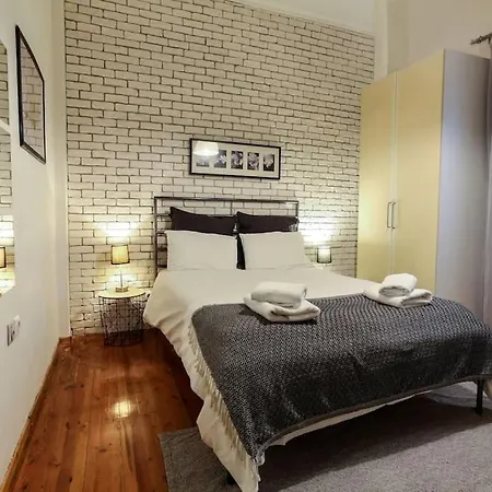 Cozy Apartment *